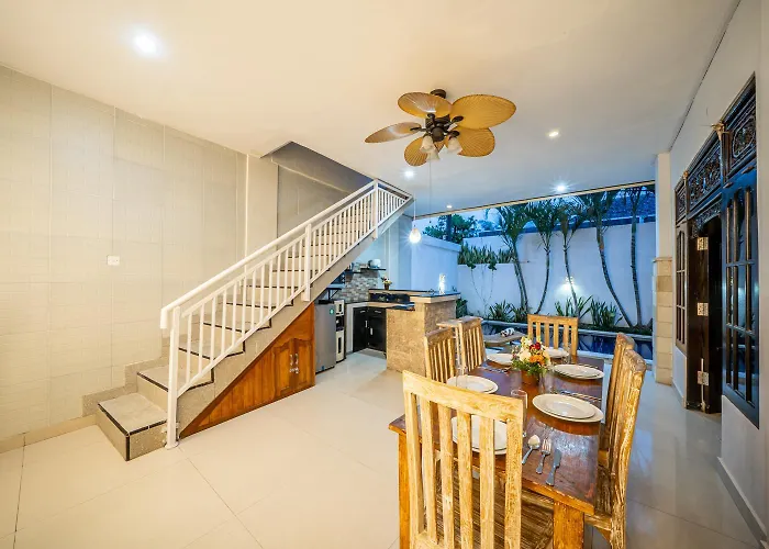 Catur Seminyak (Bali)
